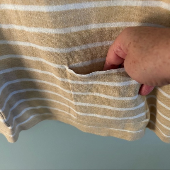 Lilly Pulitzer Elba Camel and White Sweater. Size Medium. - Picture 9 of 12